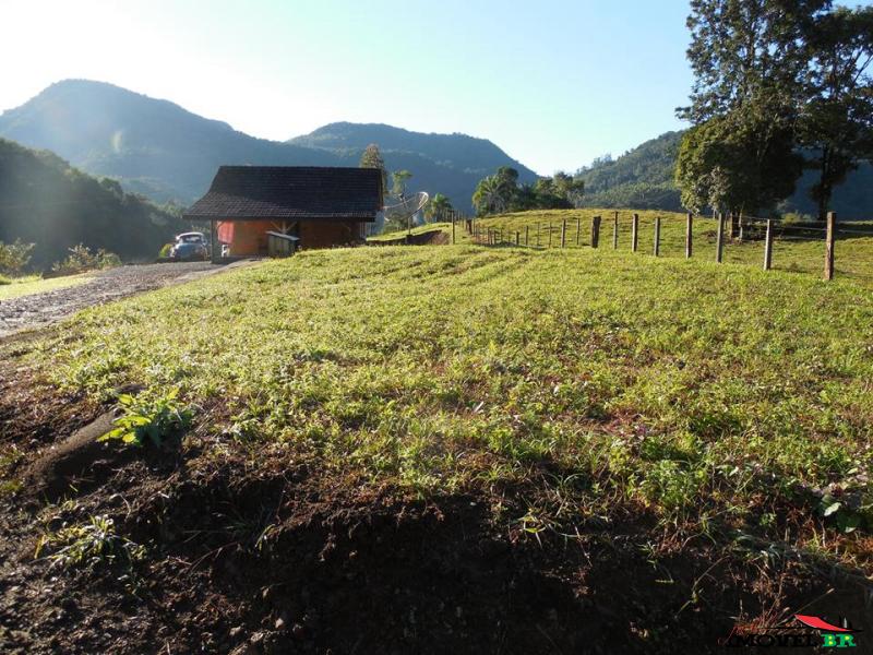 Foto principal: Terreno pronto para construir