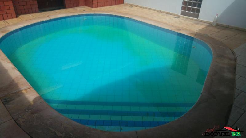 CASA COM PISCINA NA REGIAO DO MORADA DA SERRA — foto 3