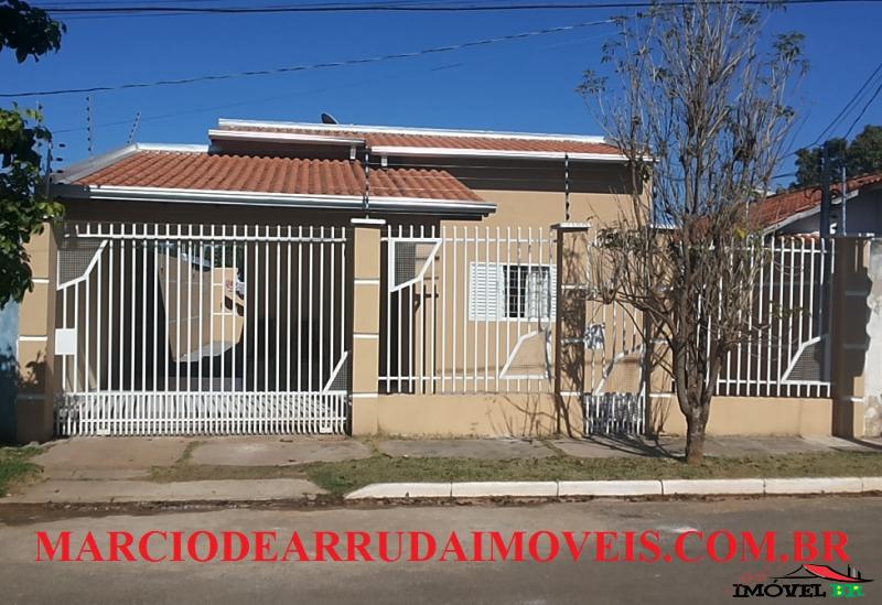 Foto principal: CASA NO JARDIM UNIVERSITARIO