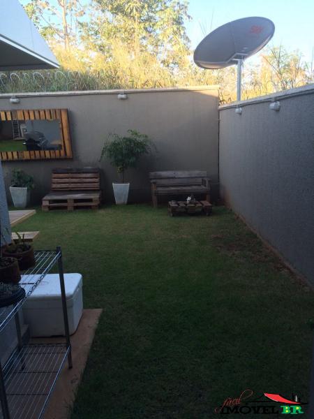 LINDO APTO COM QUNTAL PRIVATIVO CONDOMINIO PQ. CHAPADA IMPERIAL — foto 2