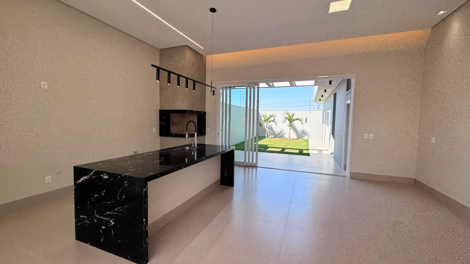 Casa Alto Padrão — foto 2