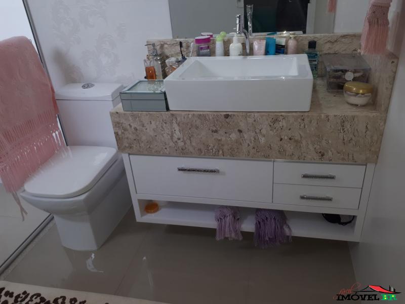 CASA - BAIRRO FLAMBOYANT — foto 2