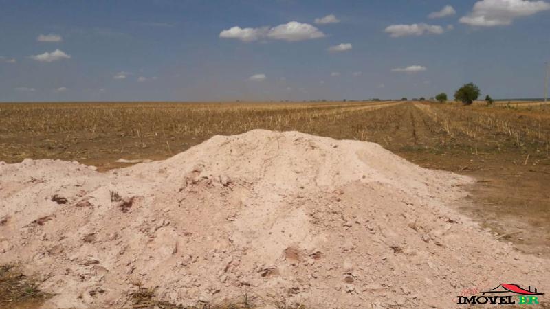 FAZENDA EM CANARANA - MT  (CACHOEIRINHA) — foto 2